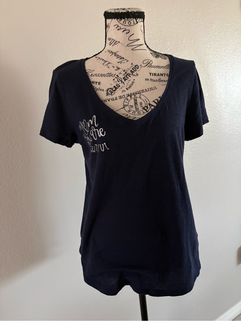 GAP Navy V-Neck Short Sleeve Tee with Script Graphic